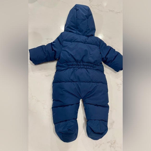 Baby snowsuit size 6-9 months - Picture 2 of 5